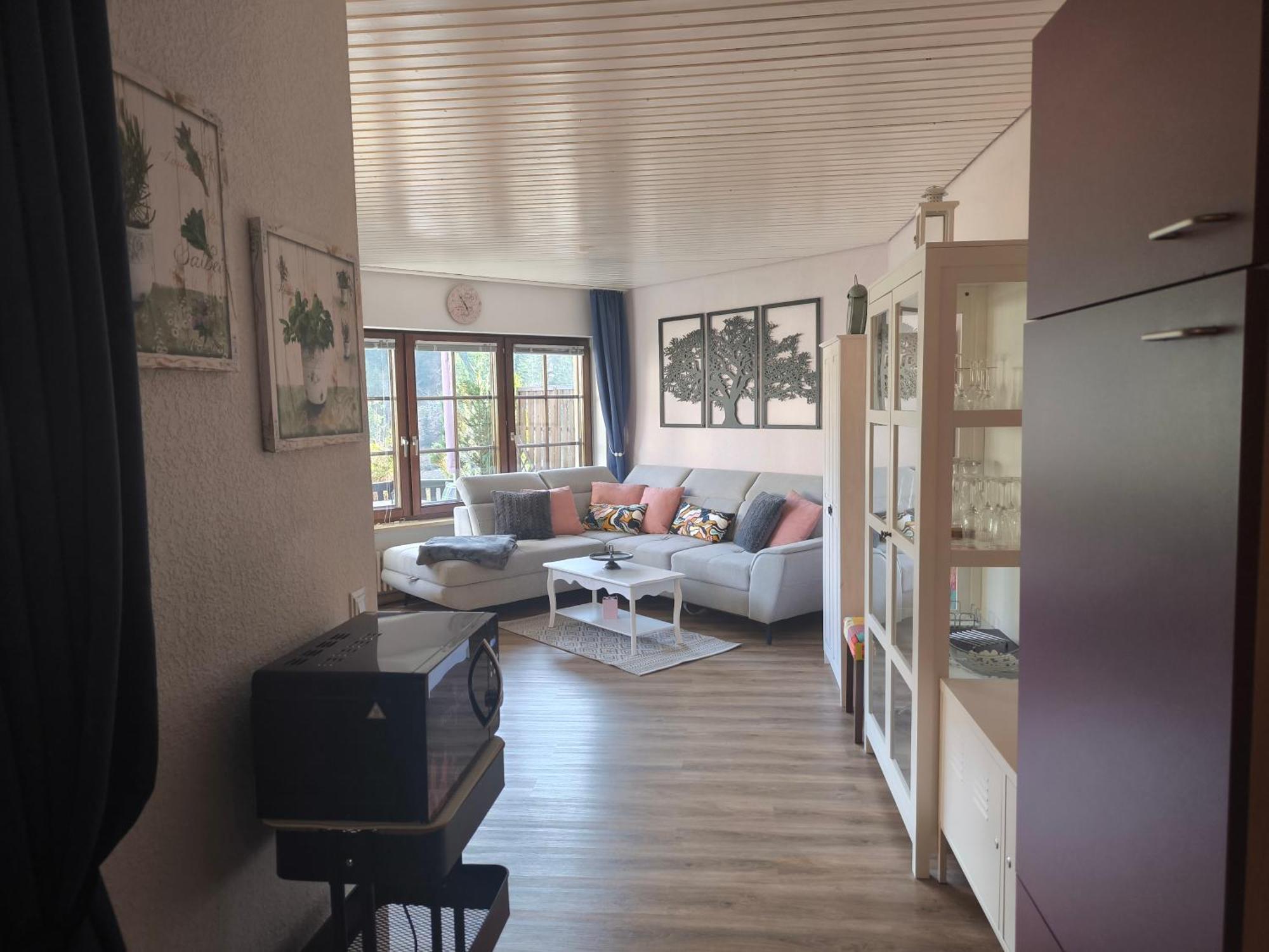Apartment Zeus Mit Grosser Eingezaeunter Terrasse *